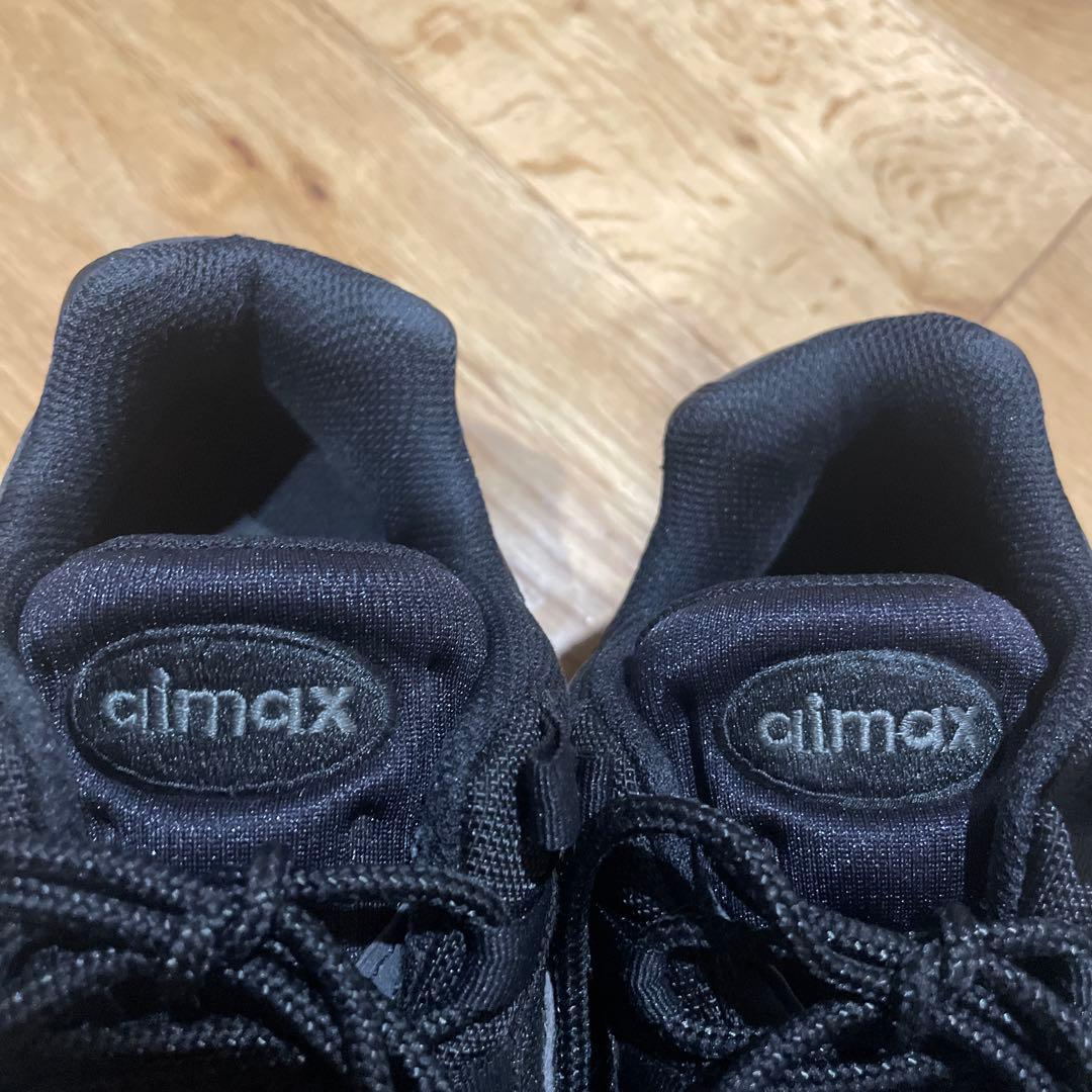 ナイキ エアマックス95 エッセンシャルトリプル ブラック2021年製