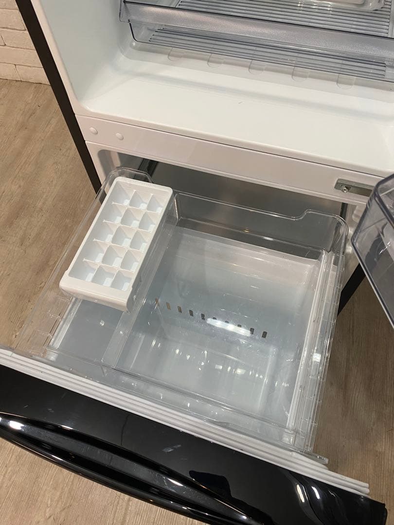 【東京都内23区配送無料】　TOSHIBA GR-S15BS 冷蔵庫　153L