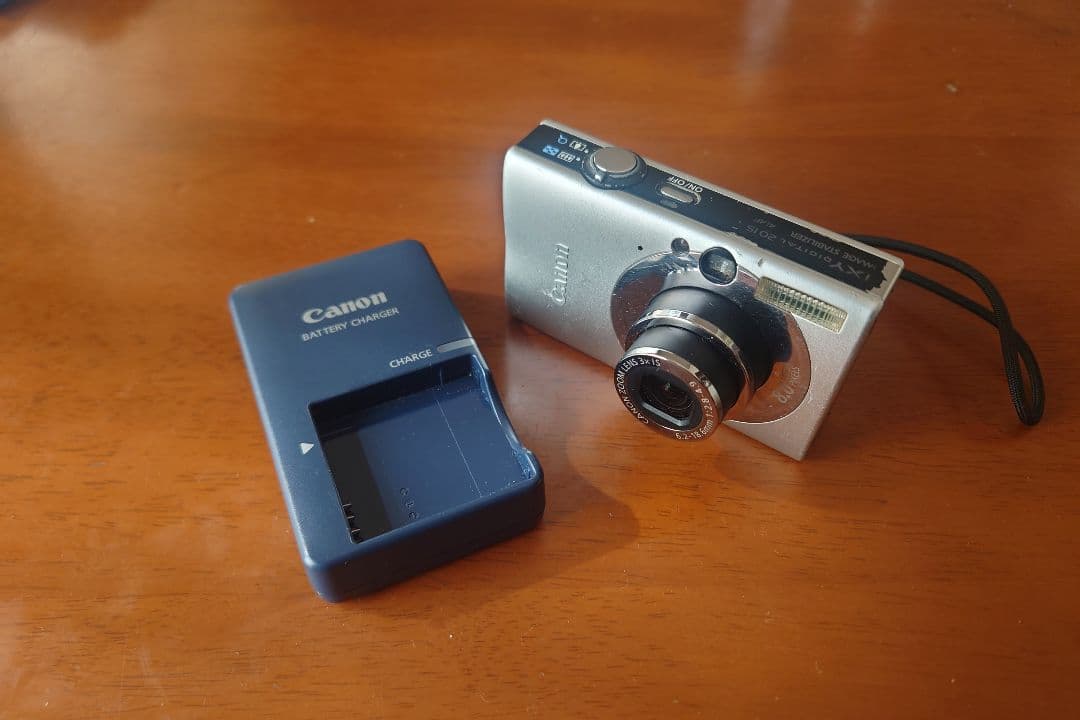 Canon IXY Digital 20 本体 バッテリーチャージャー付き