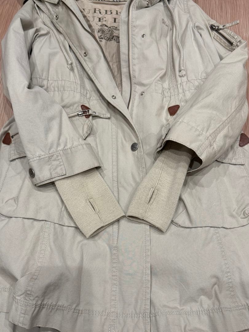 ままの☆ バーバリー ブルーレーベルの2WAYモッズコート　美品