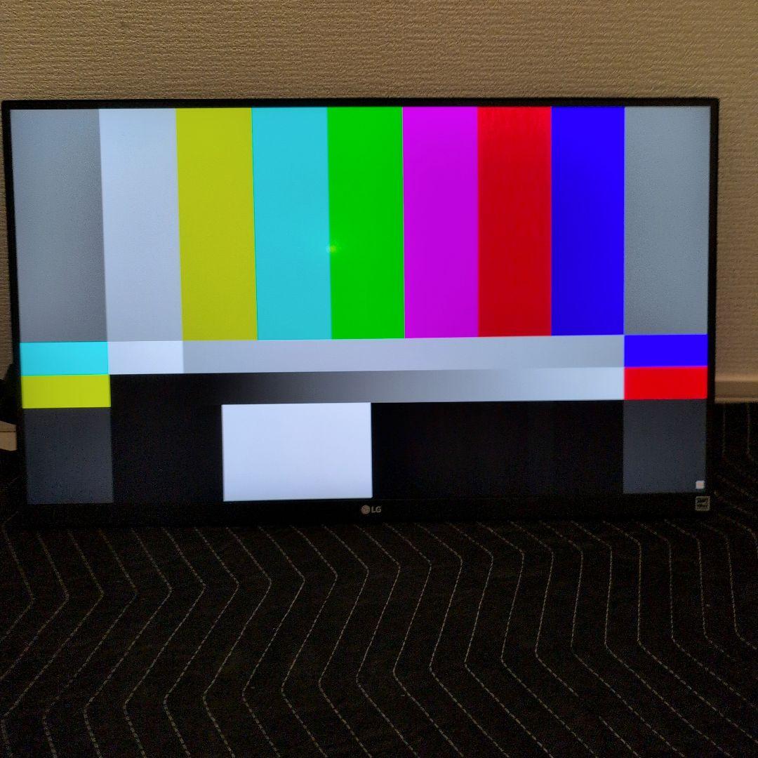 ■ LG UltraFine Display Ergo 27UN880-B