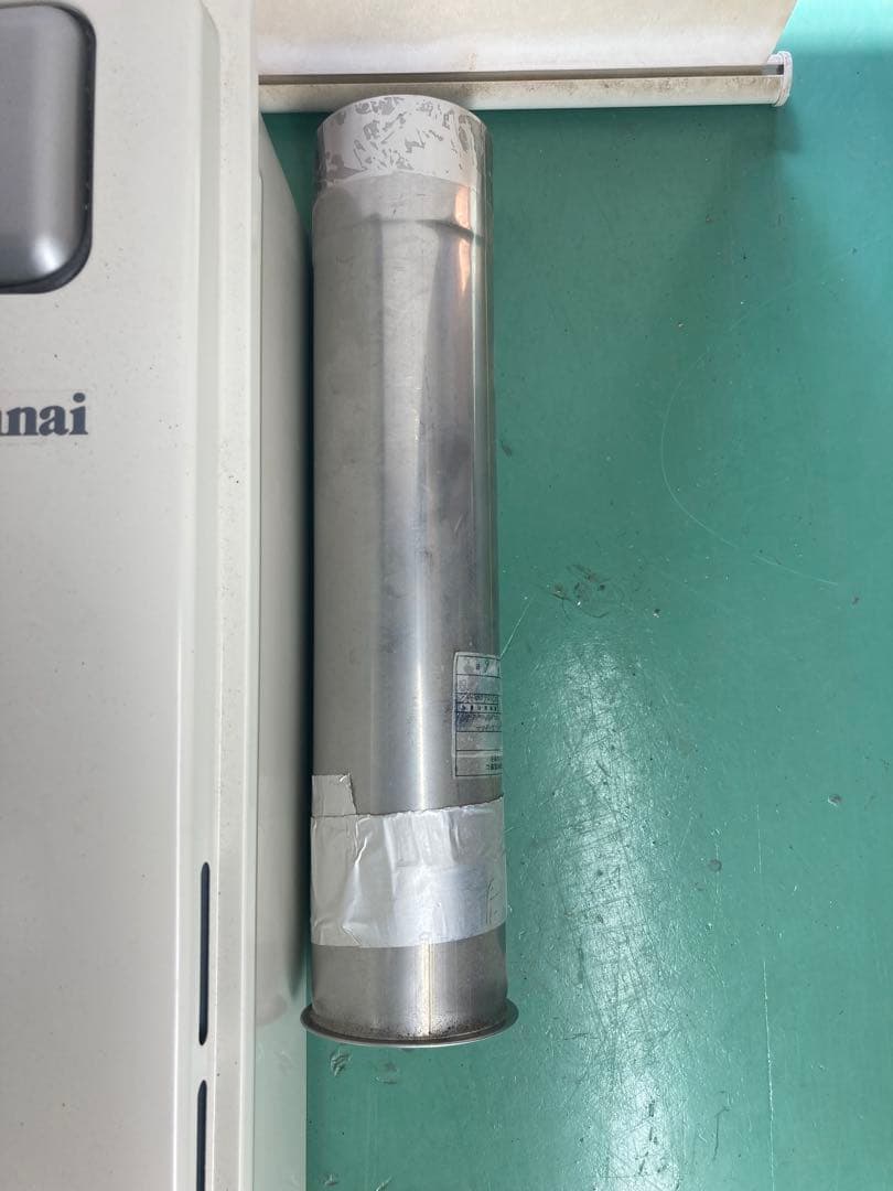 【中古】リンナイ　ガス給湯器　RUX-A1616T-L-E 2023年　リモコン