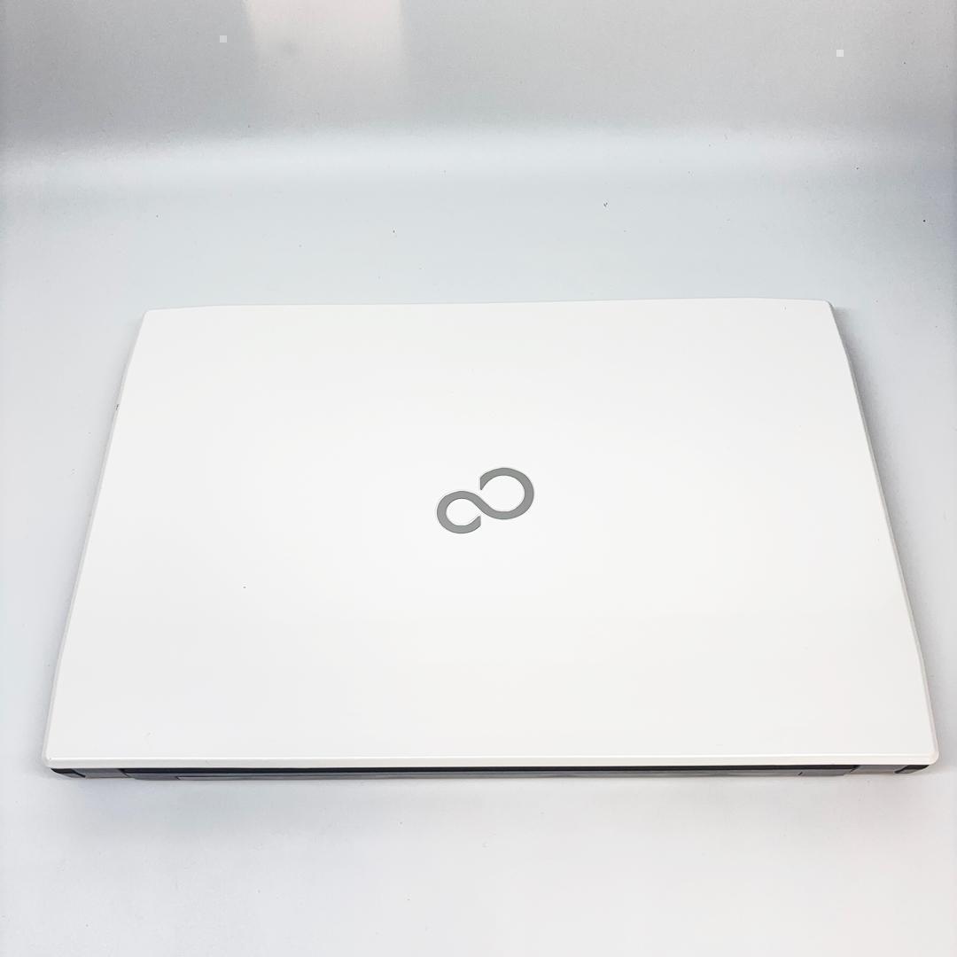 富士通 ノートパソコン Corei7 SSD メモリ16GB Win11 A6