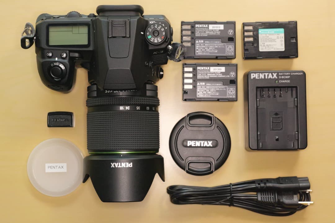 PENTAX K-3＋DA 18-135mmレンズセット　電池３個　元箱付