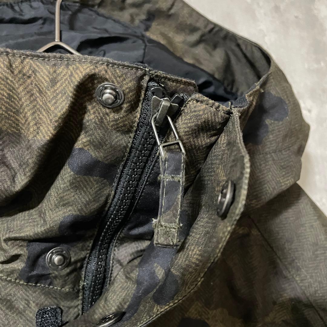 Burtonバートンスキーウェアスノーボードジャケットパーカー迷彩総柄カモフラ