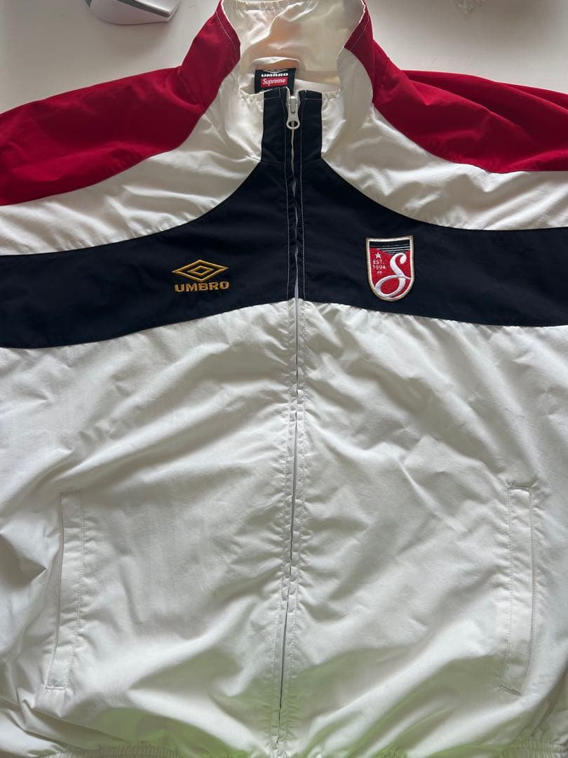 UMBRO SUPREME ナイロンジャケット