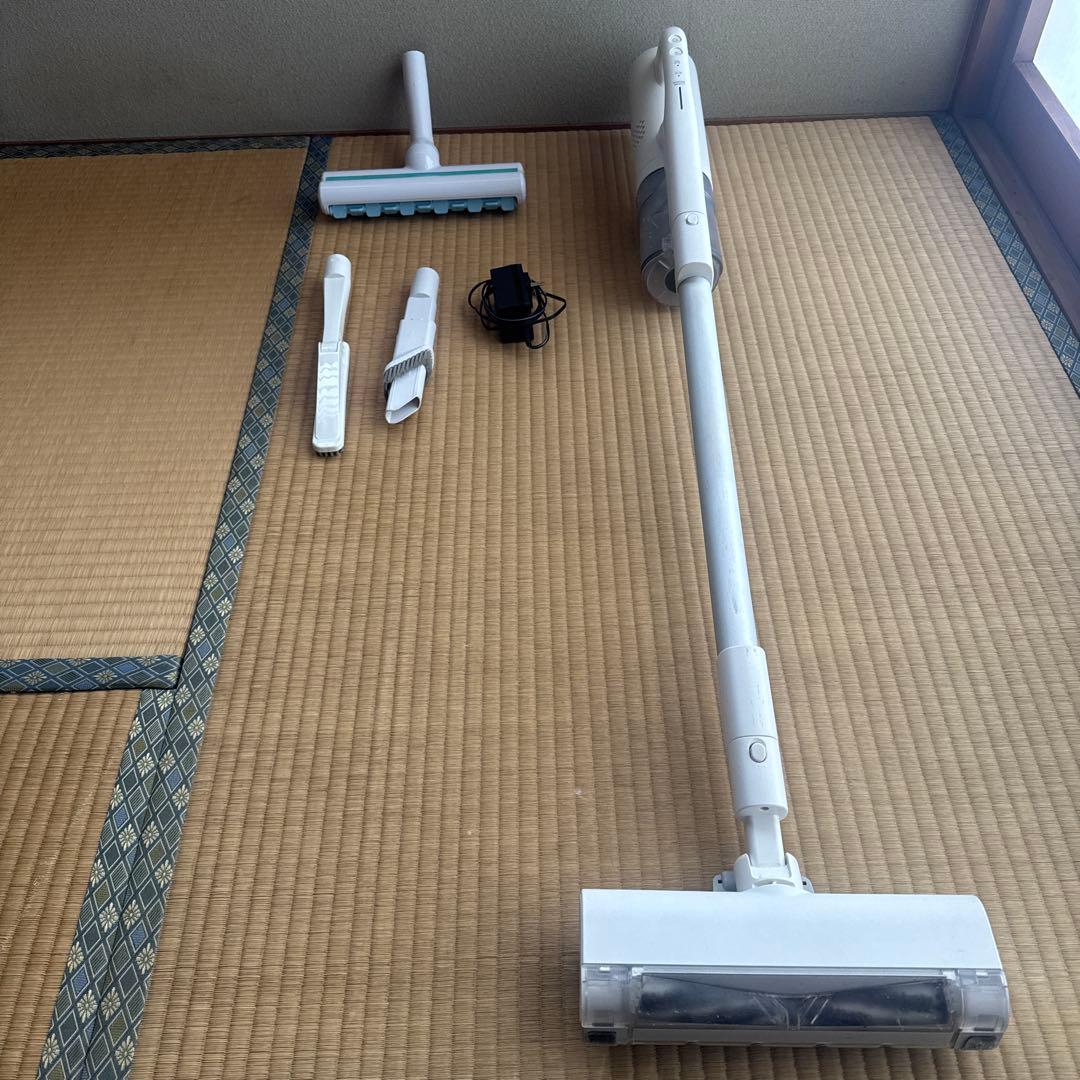 Panasonic コードレス　掃除機　MC-SB85K-W 動作確認済み