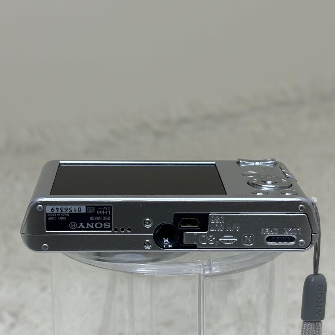 美品　SONY カメラ　DSC-W830 SDカード　シルバー　コンデジ　動作品