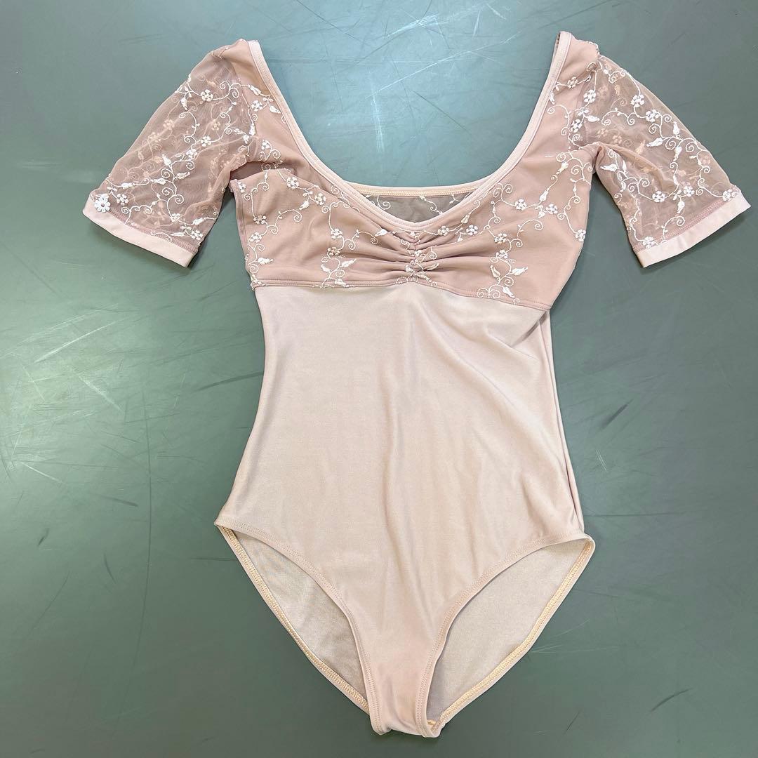 デラロミラノ　レオタード　スカート付き