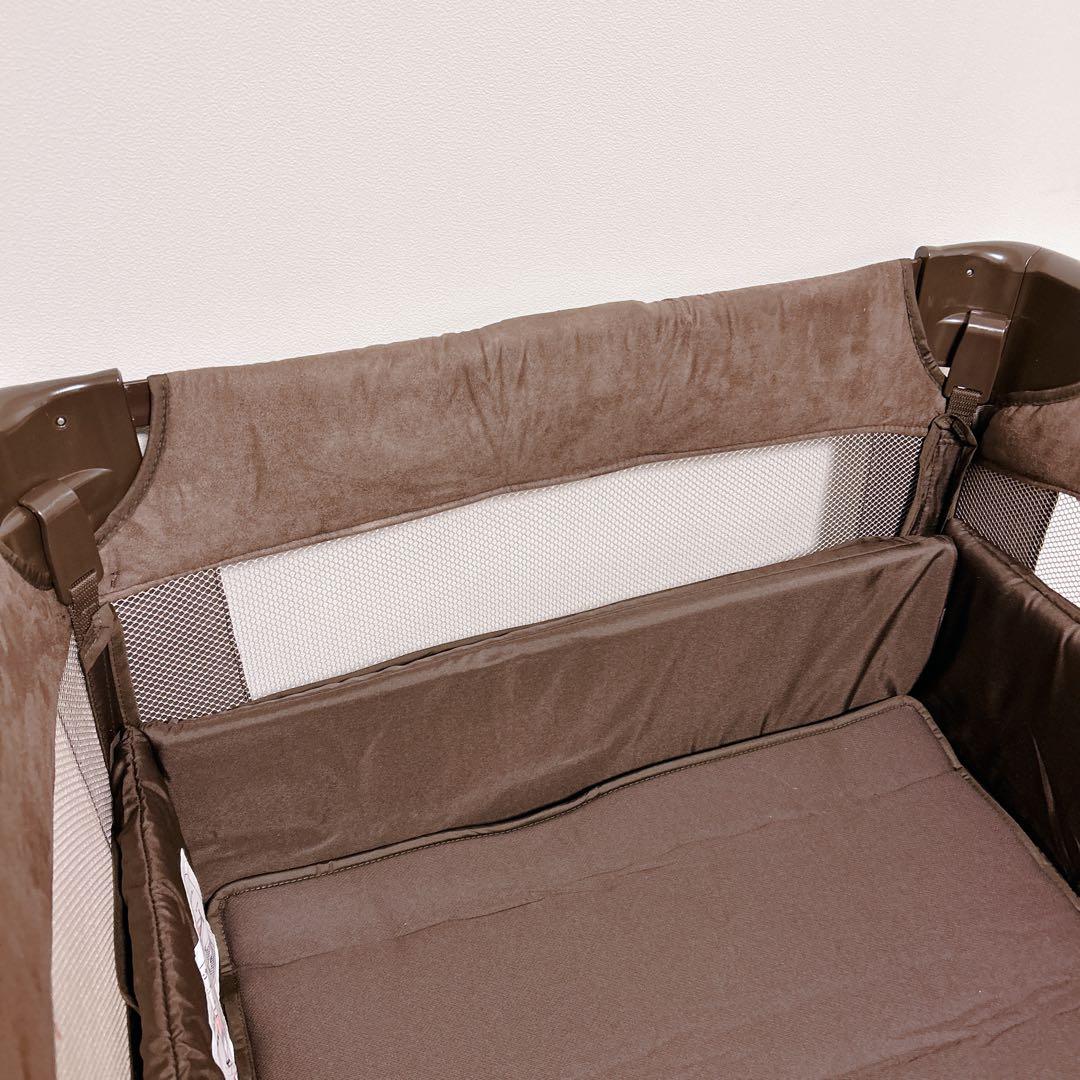 【美品】Aprica アップリカ ココネルエアープラス　ブラウン　ベビーベッド