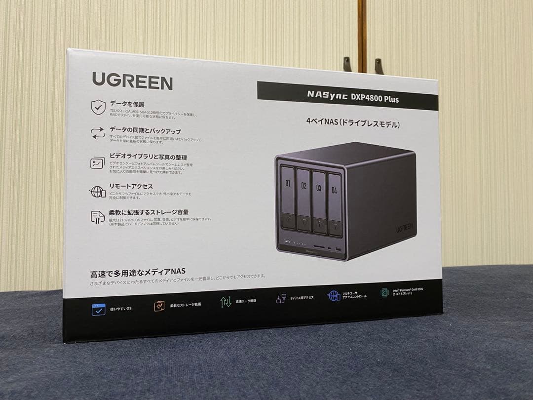 未使用 UGREEN NASync DXP4800 Plus