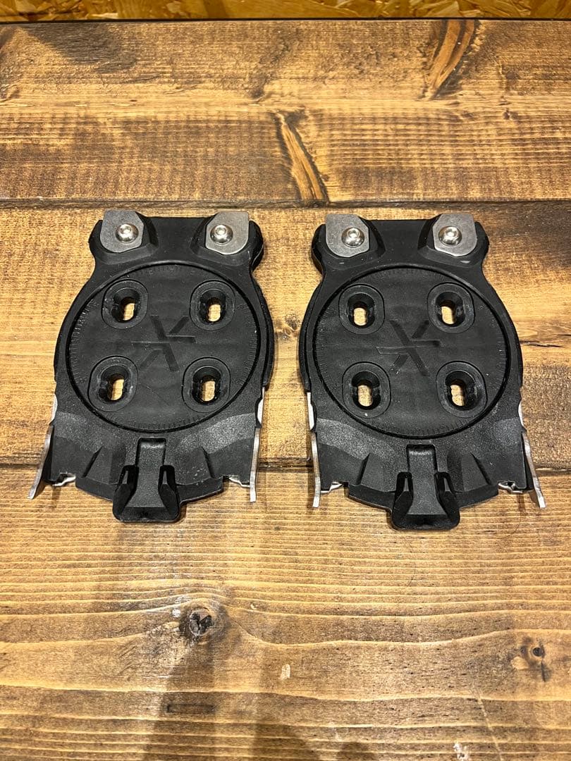 カラコラム karakoramクイバーコネクター ネジ新品