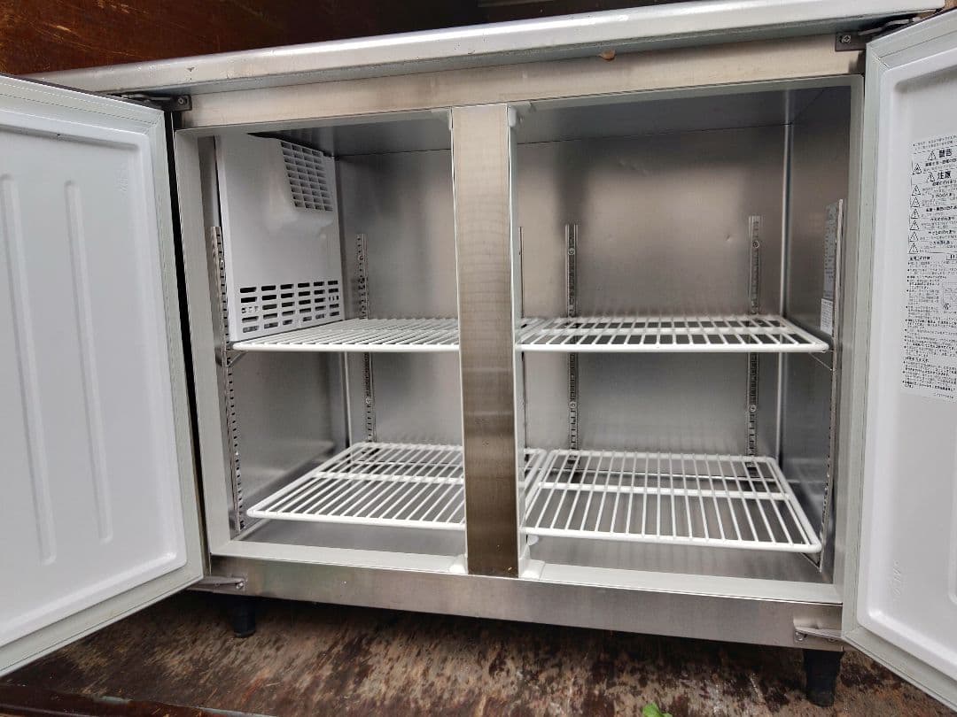 ダイワ 2016年製冷蔵コールドテーブル 4261CD-A （中古品）