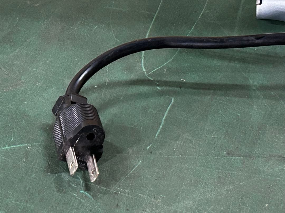 訳アリEMS-7両替機・1000円札→100円硬貨×10枚・新紙幣対応品