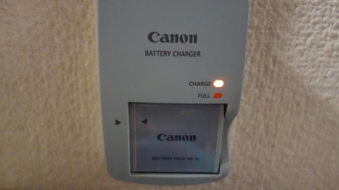 Canon IXY30s 10.0メガピクセル コンパクトデジタルカメラ