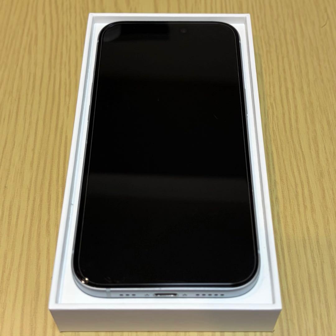 【値下げ中】Apple iPhone 15 ブルー本体