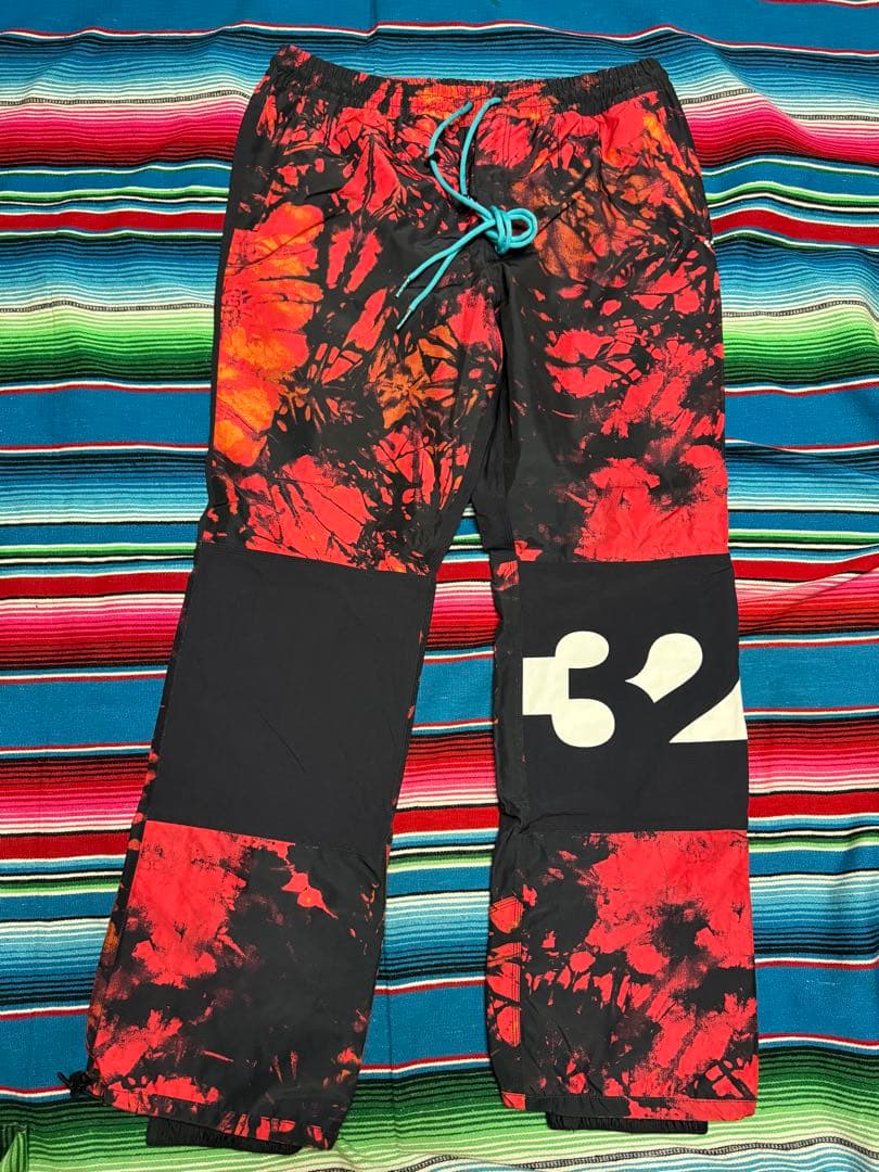 中古品　thirtytwo サーティーツー　ウエア　XL スノボ　スノボード