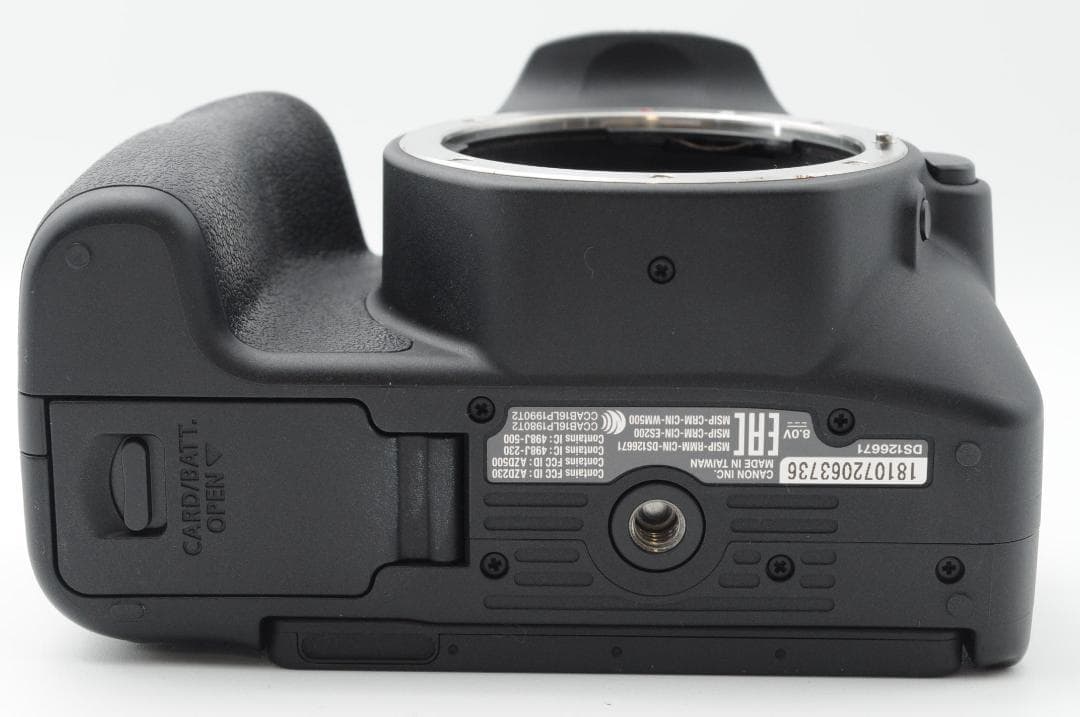 ☆ほぼ新品②☆新生活応援☆ Canon EOS Kiss x9 ダブルレンズ