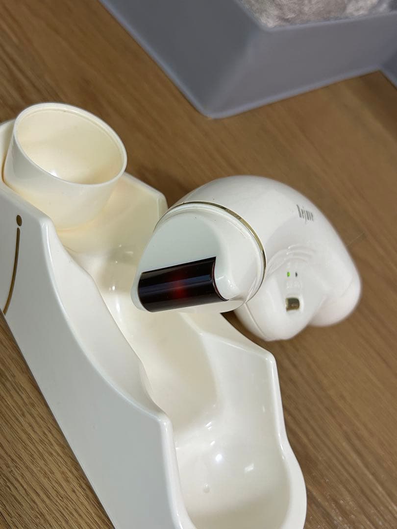 リジューヴェ Rejuve 美顔器