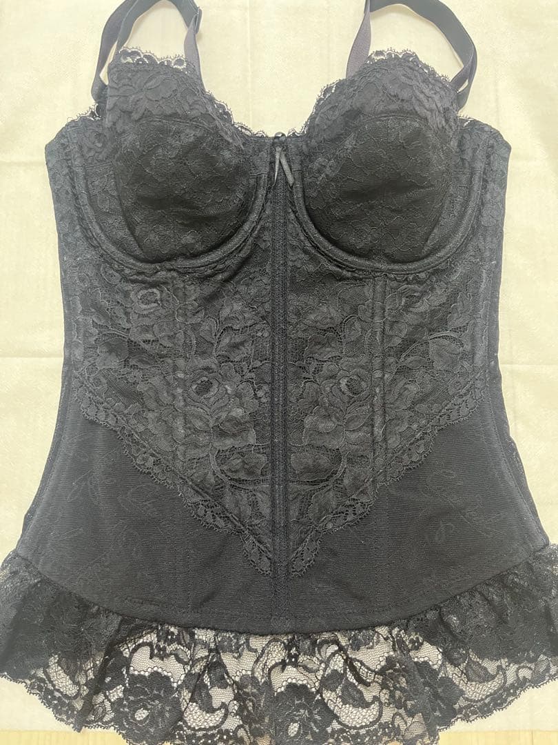 【ラヴィアンローズ】シャンデール補正下着スリーインワンE70