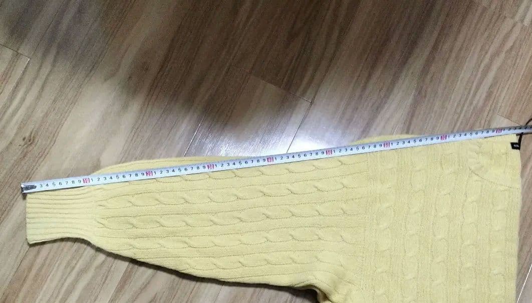 【BERGDORF GOODMAN】スコットランド カシミアアランニット