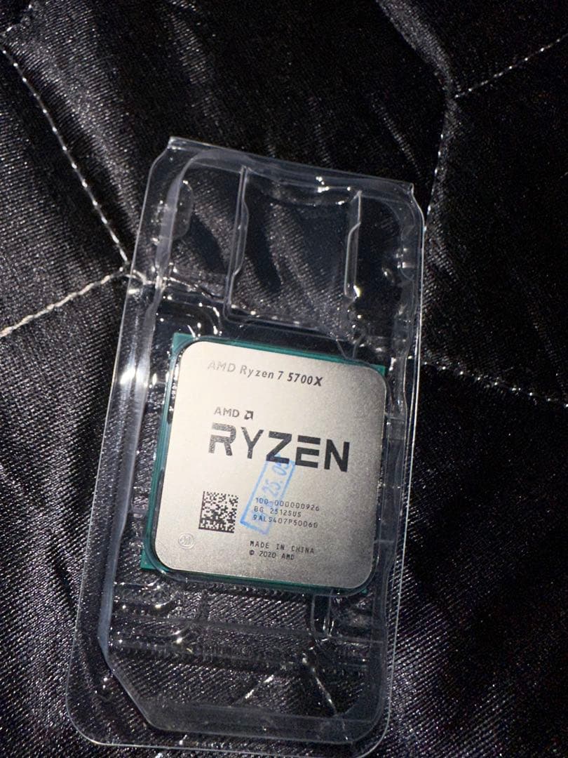 未開封• AMD Ryzen 7 5700X CPU