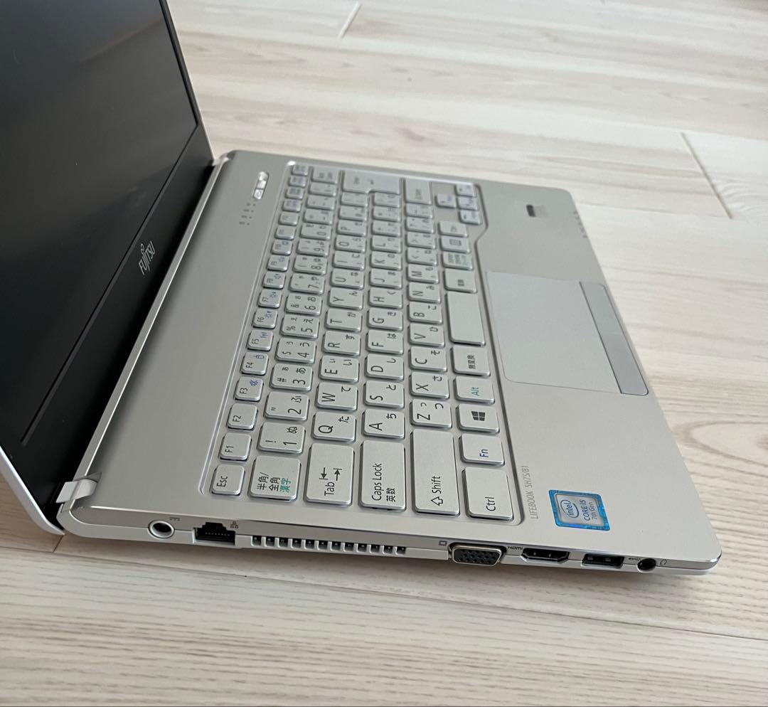 富士通 13.3インチ FHD Core i5 8GB SSD 128GB