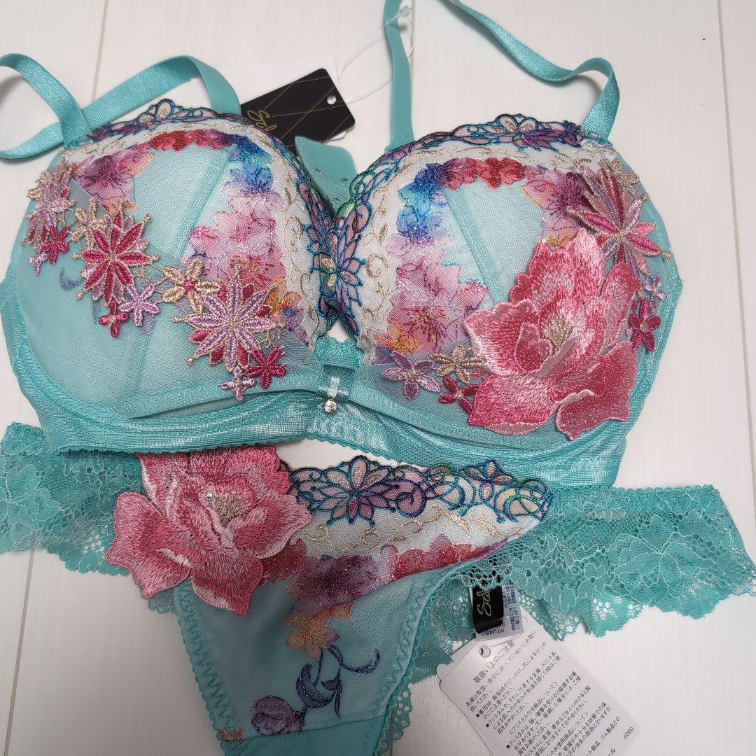 C*e様 サルート 下着セット G65