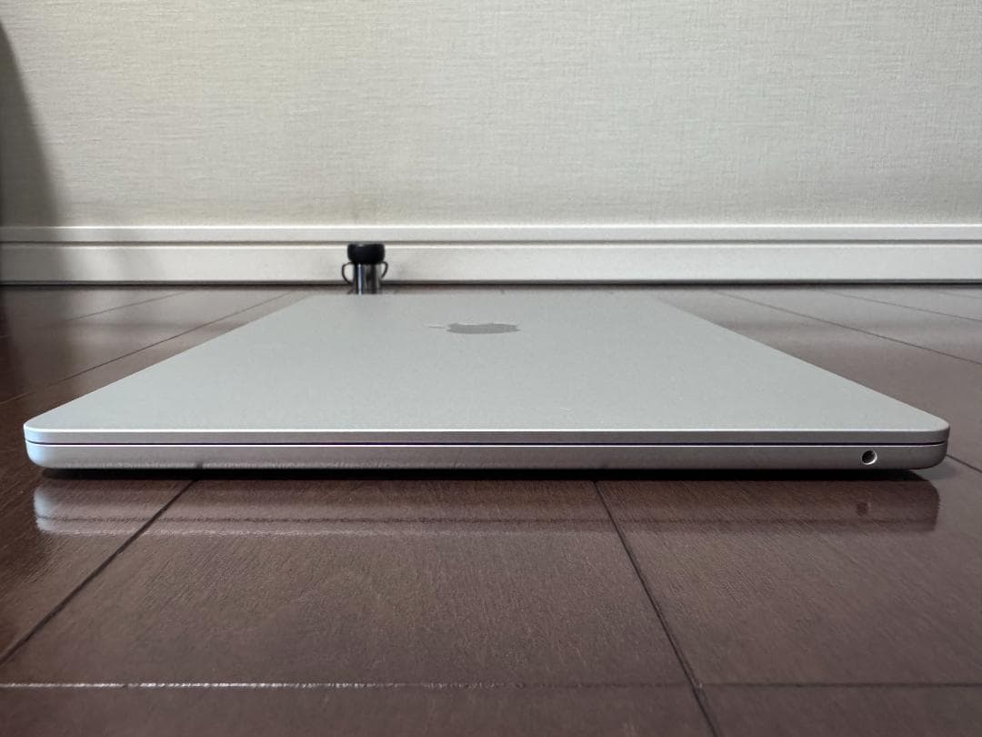 【との】MacBook Air 15.3インチ 16GB 512GB