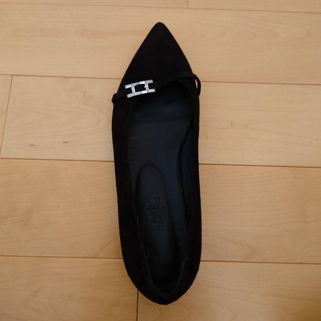 HERMES ブラック スエード ポインテッドトゥ　パンプス　アピ