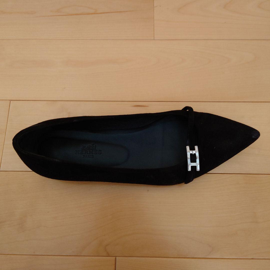 HERMES ブラック スエード ポインテッドトゥ　パンプス　アピ