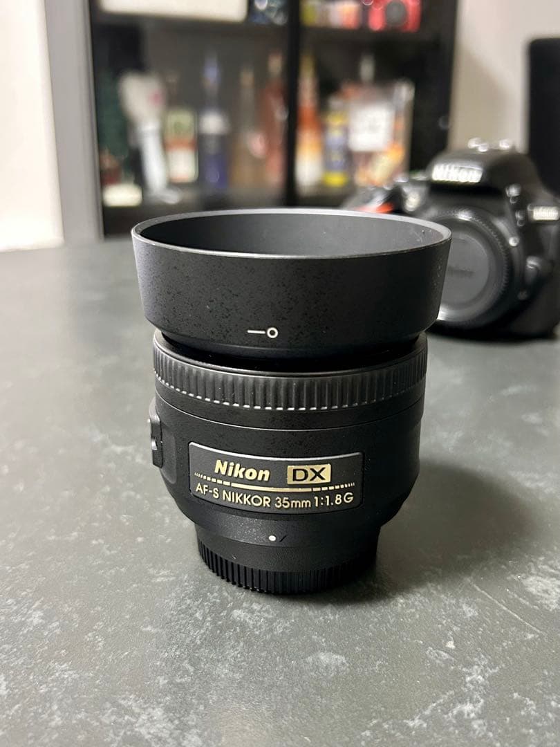 単焦点 Nikon AF-S NIKKOR 35mm F1.8 G フード付
