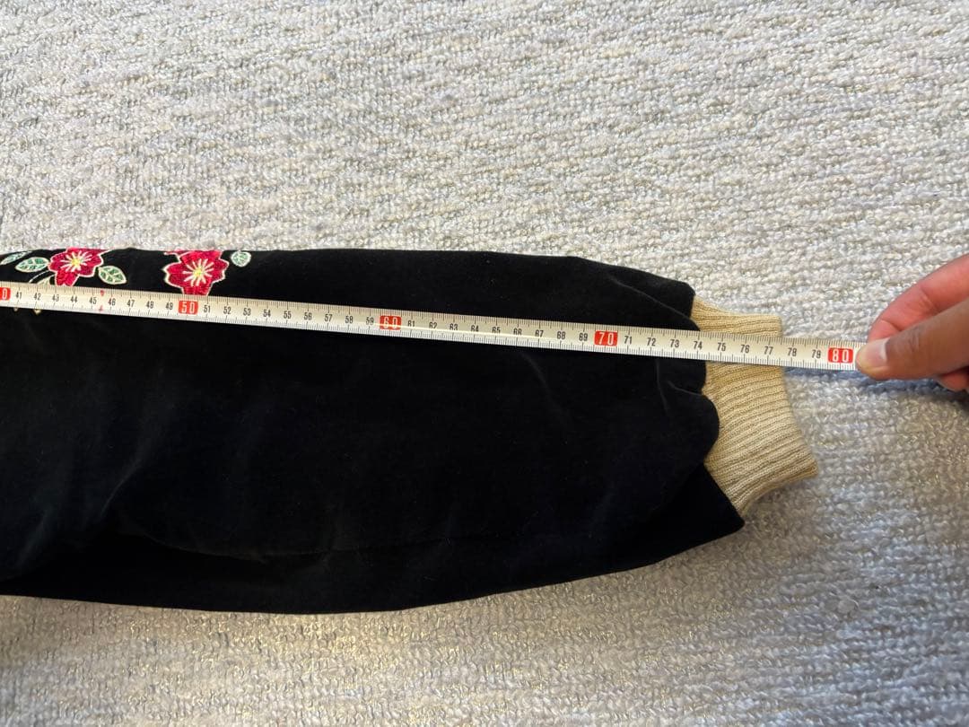 花札柄の刺繍スカジャン 黒