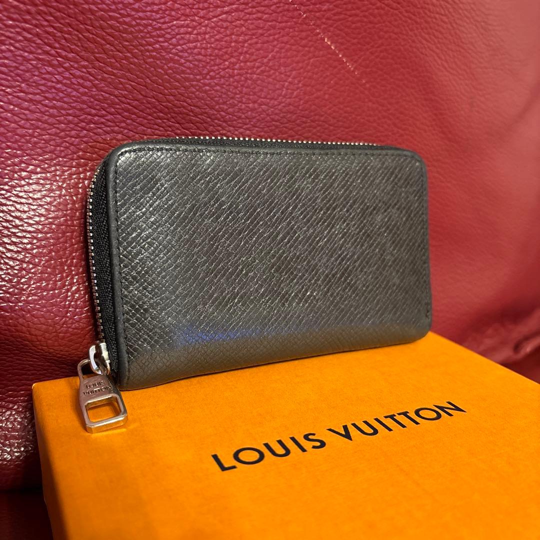 ルイヴィトン ケース ジッピー タイガ レザー アルドワーズ