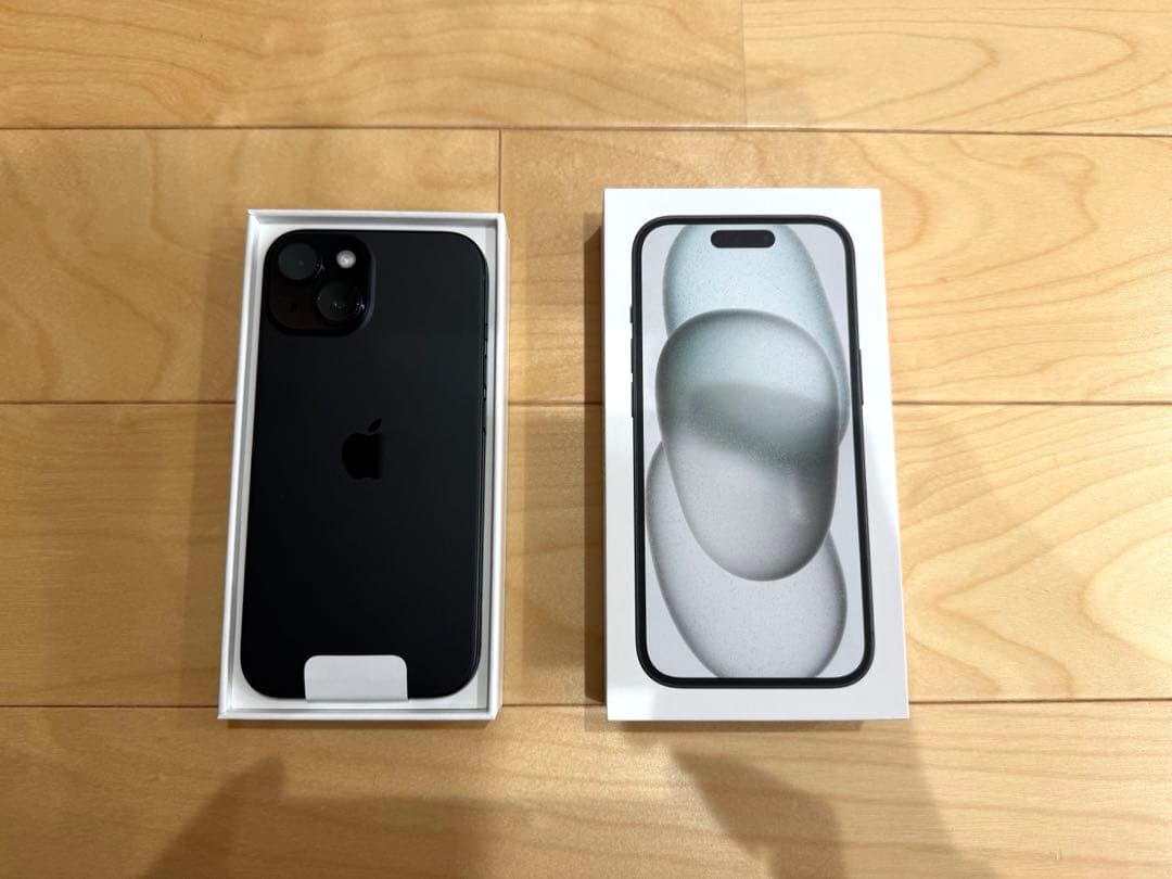 iPhone15 ブラック 128GB SIMフリー