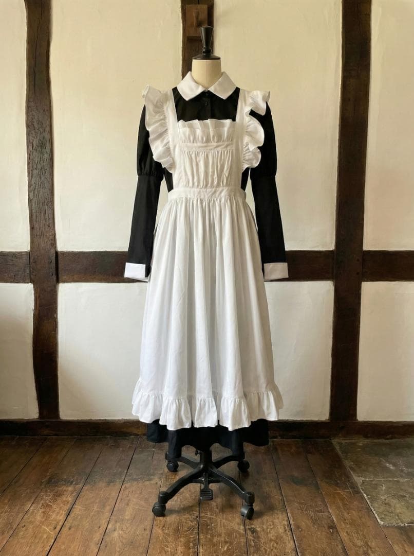 ワンダーパーラー クラシカルメイド服 Mサイズ エプロン 帽子3点セット