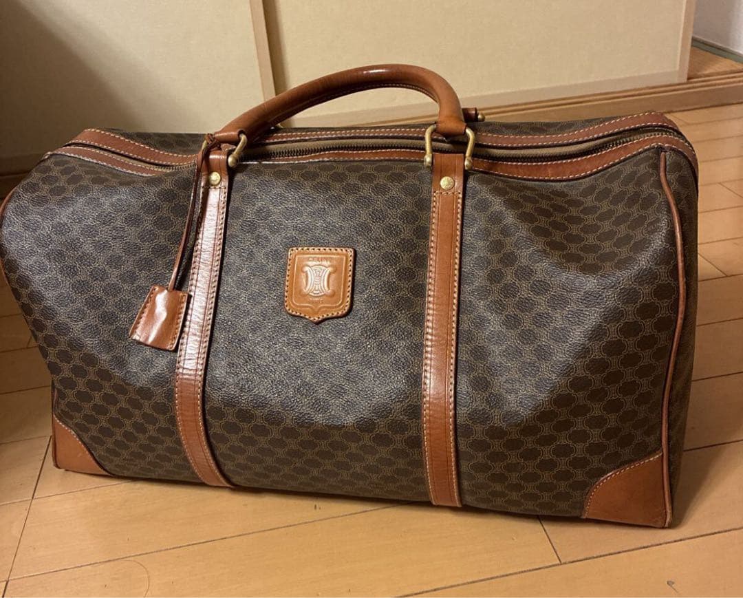 セリーヌ　CELINE 神戸そごうで購入　旅行　ボストンバック