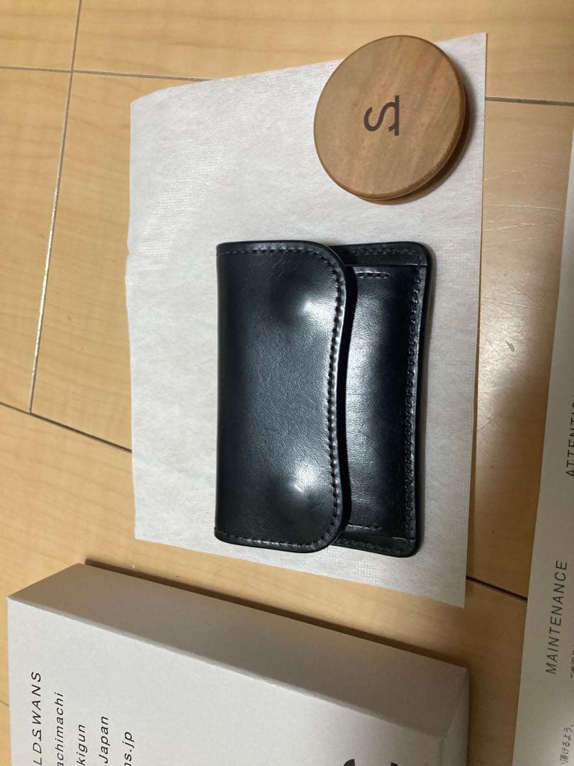 WILDSWANS タング　ブラック　サドルプルアップ