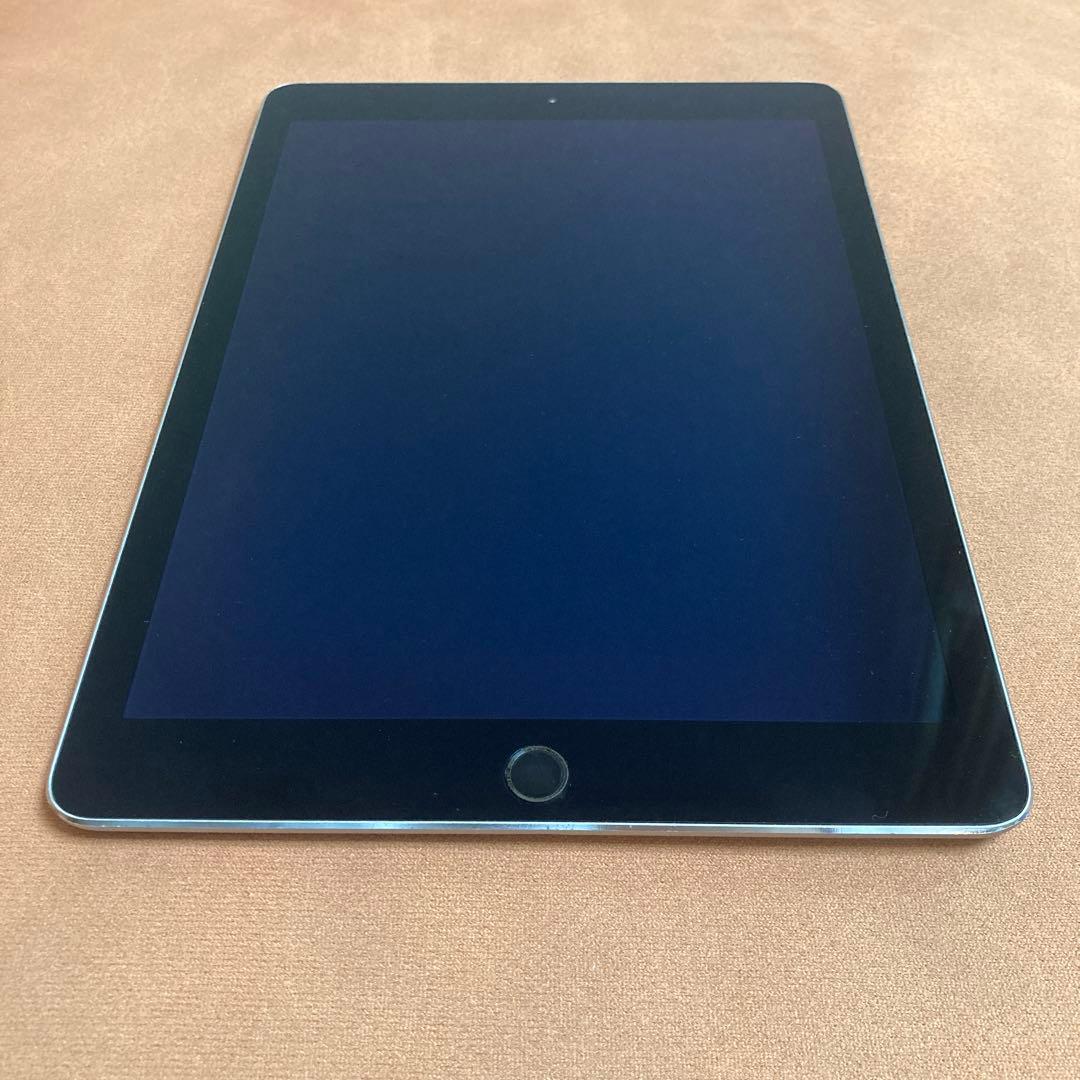 163【早い者勝ち】iPad Air2 第2世代 128GB WIFIモデル☆