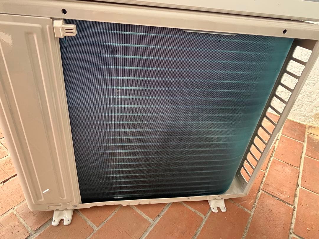 パナソニックCS-225DEXE5 2025年日本製自動掃除エアコン　実質未使用