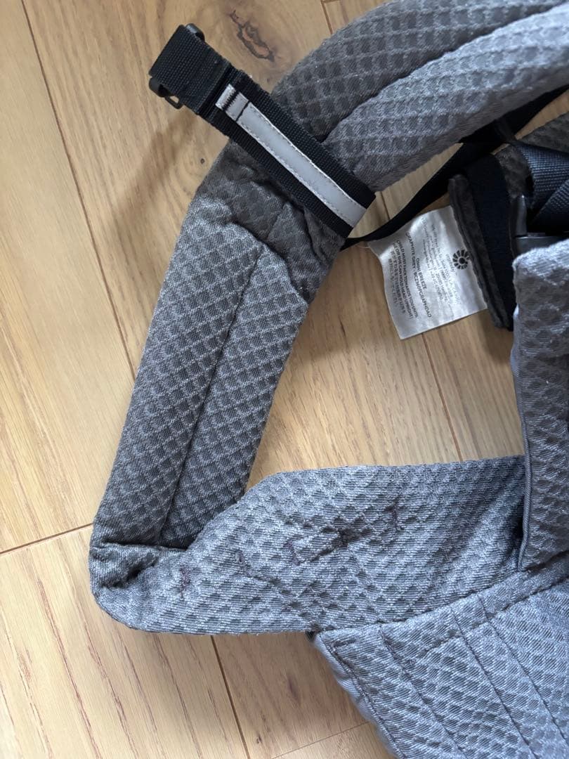 エルゴベビー　OMNI Breezeオムニブリーズ グラファイトグレー