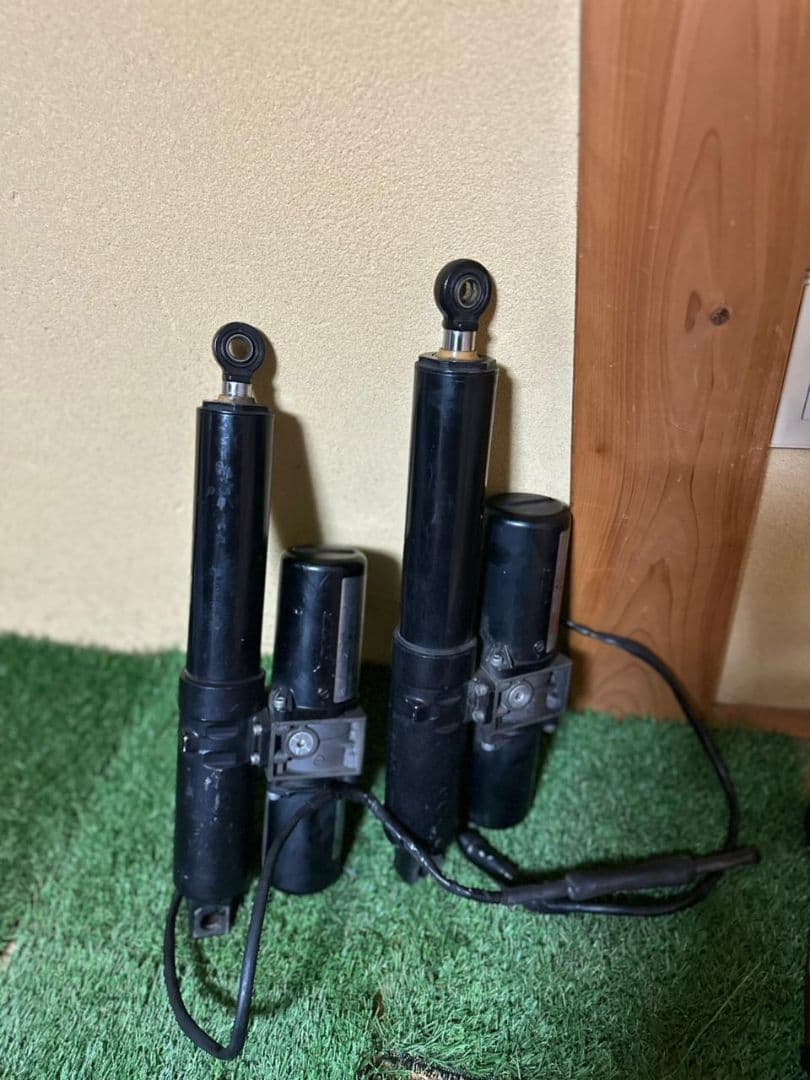 バイク用アクチュエーター 4個セット