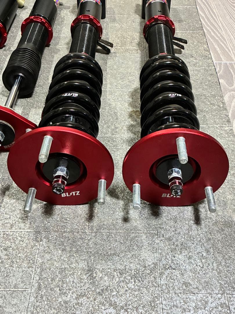 レクサス　GS 車高調　BLITZ ダンパーZZR サスペンションキット
