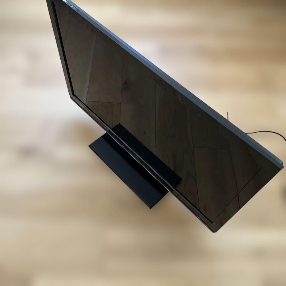 32型 Panasonic 液晶テレビ TH-L32X5