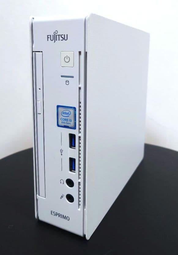 ミニPC ESPRIMO Q558/V ホワイト i3 8100T 8GB