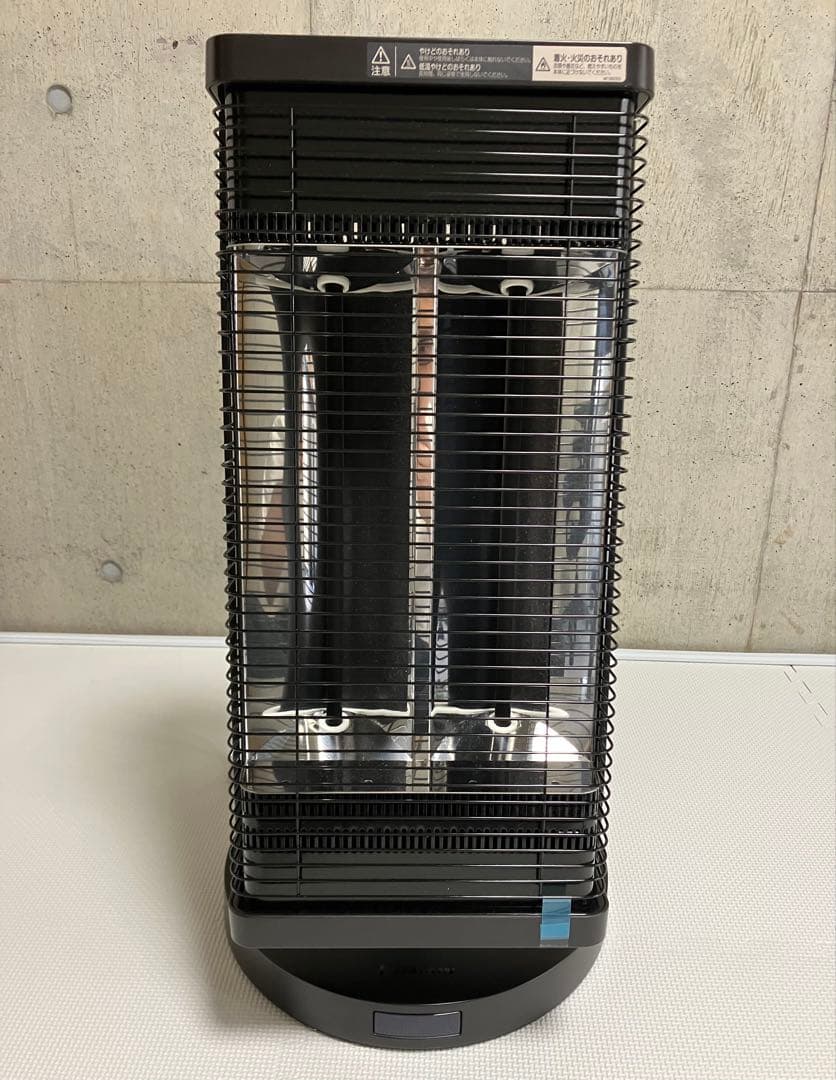 DAIKIN 遠赤外線暖房機セラムヒート
