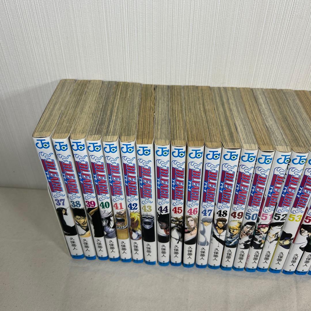 【匿名配送】　BLEACH ブリーチ 1〜74巻　全巻セット　一巻初版