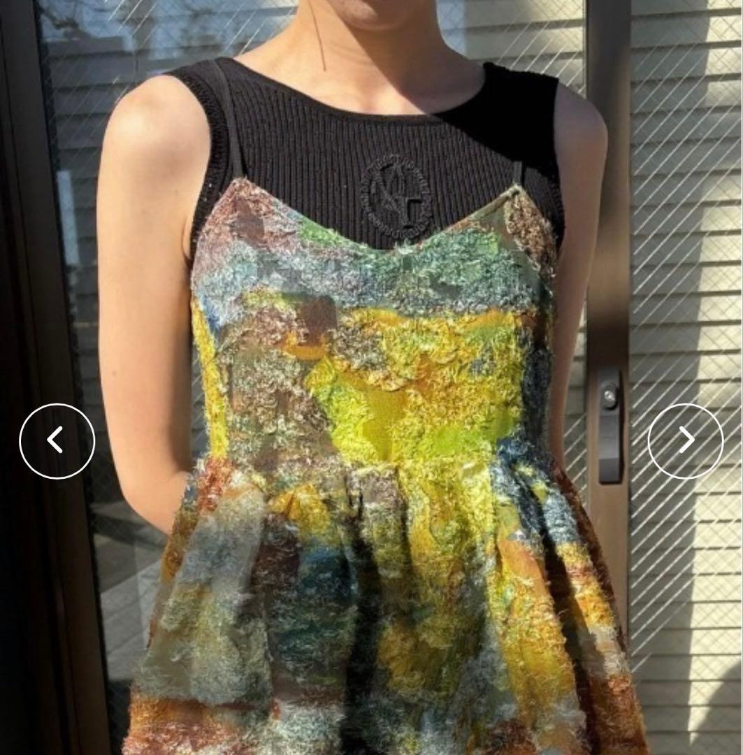 AMERI新品MEDI RACHEL FLUFFY ART CAMISOLE