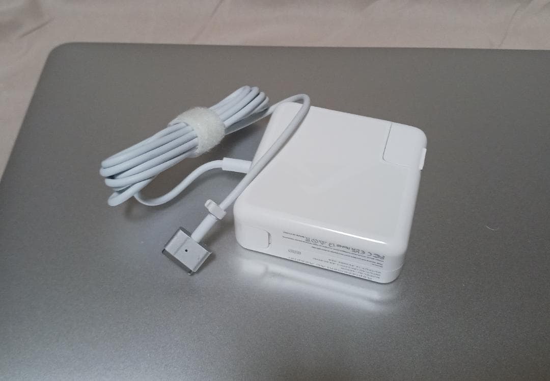 MacBook Air (13-inch, 2017)　A1466＋α　良好