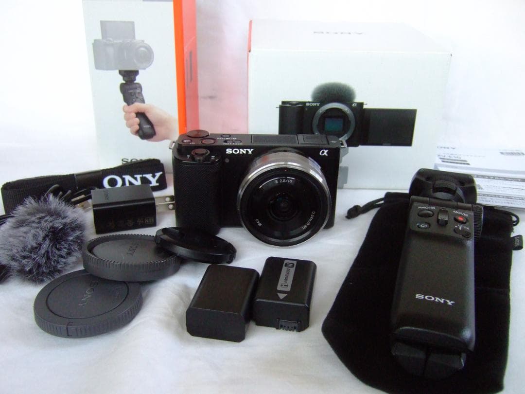 ZV-E10／レンズ SEL16F28／シューティンググリップGP-VPT2BT